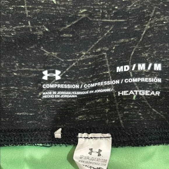 Under Armour Black Leggings with Pattern Size Medium - Picture 3 of 4